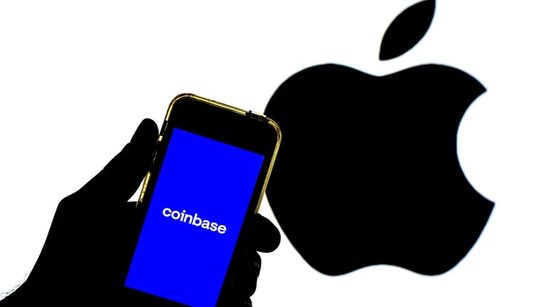 Coinbase Integrates Apple Pay for Easy Crypto Purchases Amidst Growing Market Optimism