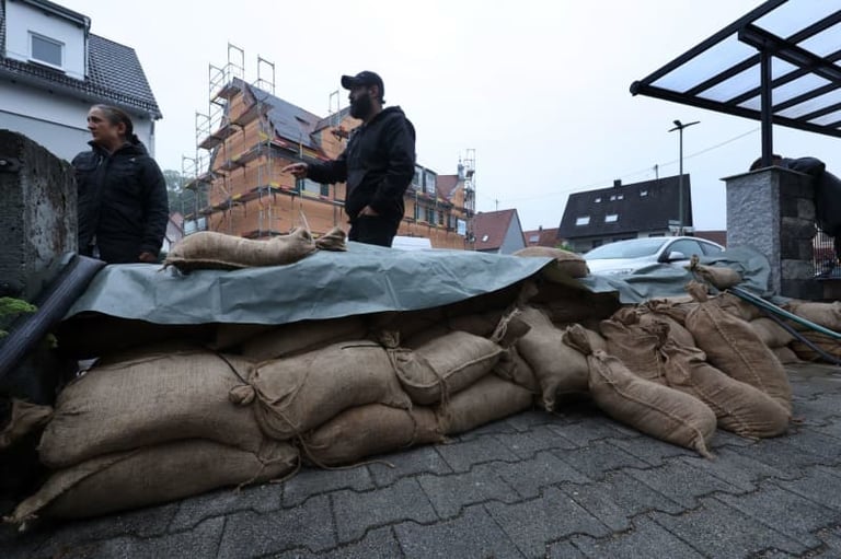 State of Emergency in Southern Germany: Severe Flooding Triggers Evacuations and Safety Warnings