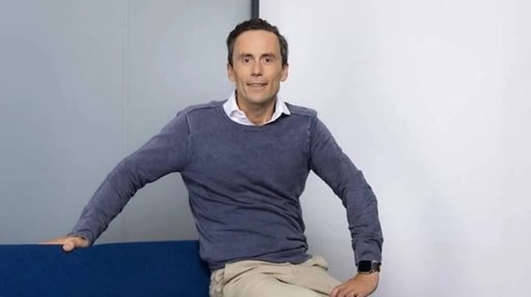 Deezer Blocks AI Music from Recommendations Amidst Legal Battles and Surging Uploads