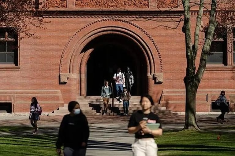 Trump Threatens Harvard's Federal Funding Amid Allegations of Discrimination Against Jewish Students