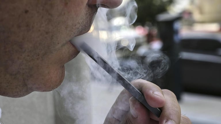 Belgium to Enforce Comprehensive Smoking Ban in Cafes, Bars, and Public Spaces by 2027