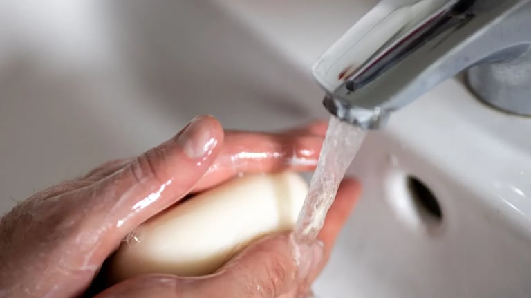 Study Reveals 44% of Hospital Visitors Skip Handwashing, Urges New Hygiene Strategies