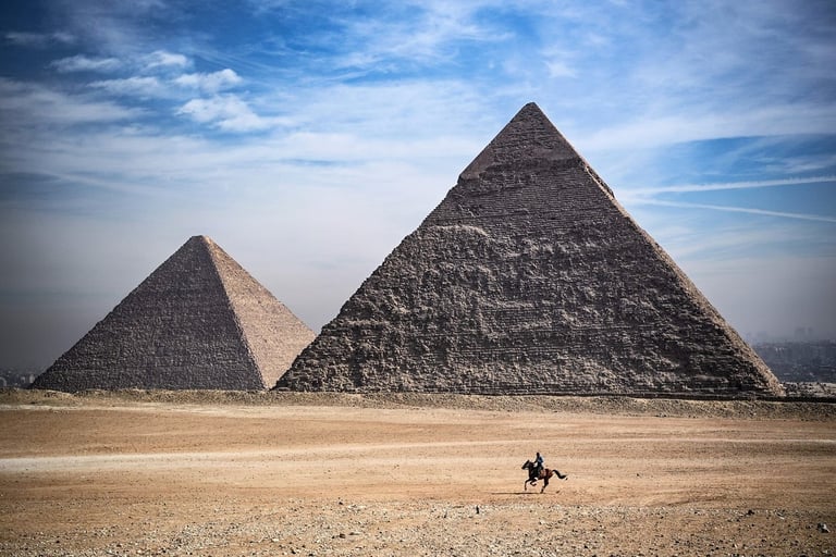 Elon Musk's New Starship to Tower Over Great Pyramid