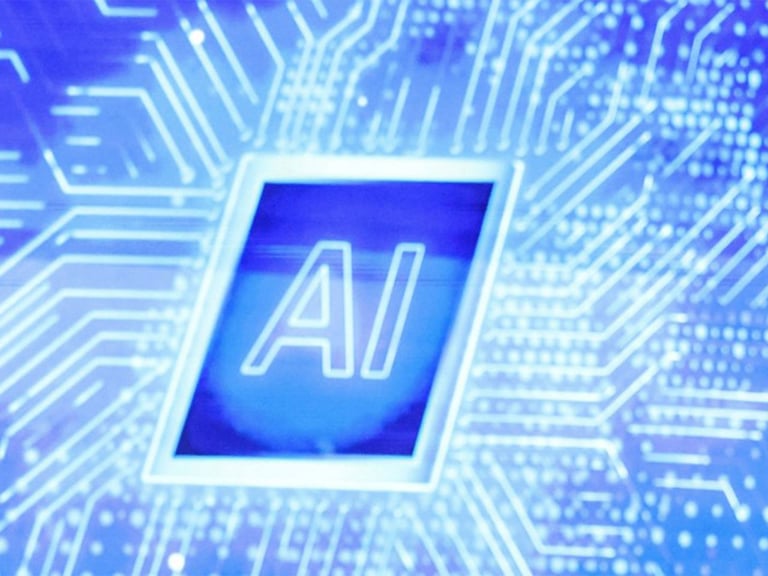 Mastering AI and Quantum Tech: Industry Leaders Prepare for the Intelligence Age
