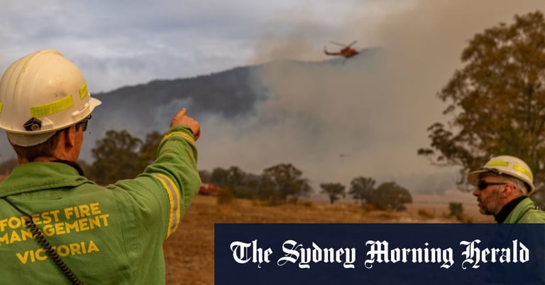 Firefighters Tackle Fierce Victoria Bushfires; Six Homes Lost, Hundreds of Hectares Scorched