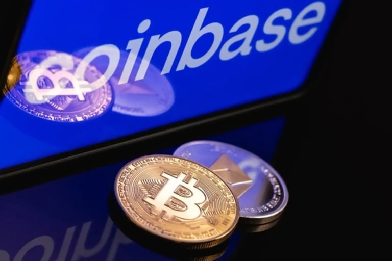 Bitcoin Holds Short-Term $60K Floor; Long-Term Stability Hinges on ETF Flows and Macro Conditions