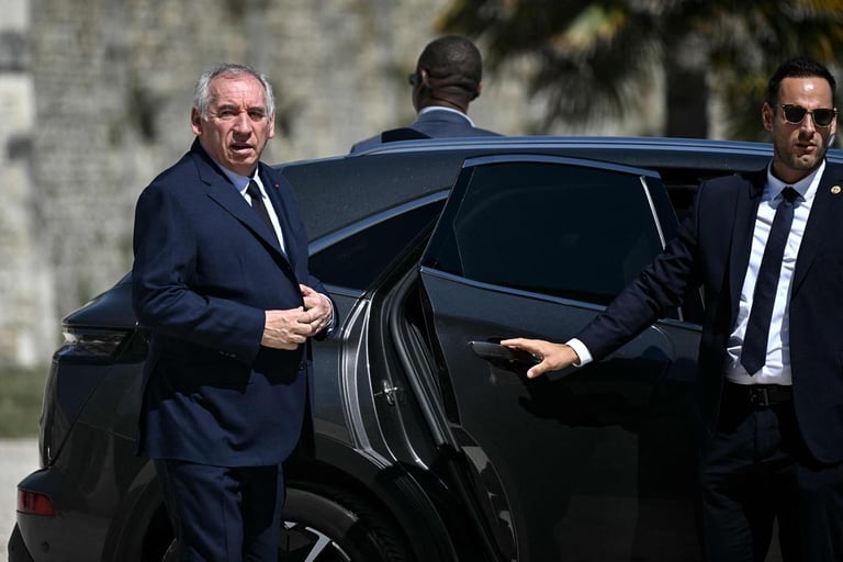 France to Cut Easter Monday, May 8 Holidays: Unions Protest Government's Budget Plan