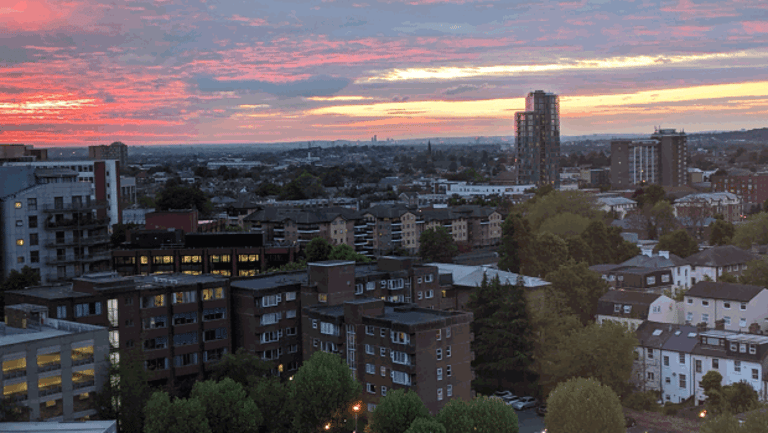UK House Prices Rise Slightly in June Amid Sluggish Market and High Borrowing Costs