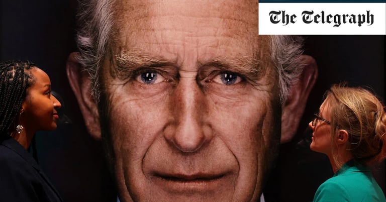 Royal Glimpses: Century of Photography Exhibition Opens at King's Gallery