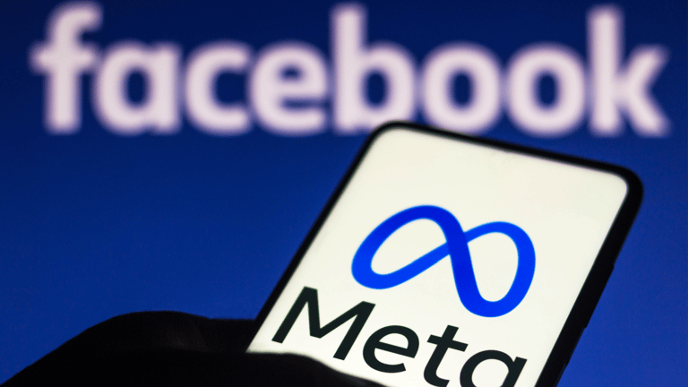 Meta's AI Push and User Growth Signal Strong Long-Term Buy Amid Q1 Volatility
