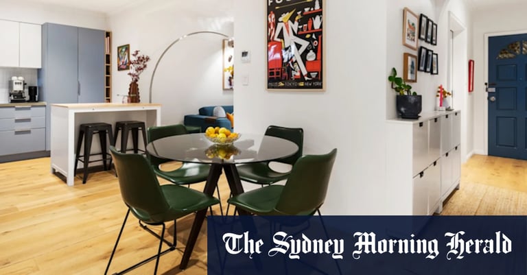 Melbourne's Property Market Booms: First-Home Buyers Drive Bundoora and Bayside Auctions