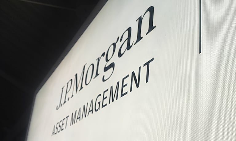 JPMorgan Warns MicroStrategy's Bitcoin Sale Policy May Spike Crypto Volatility and Market Uncertainty