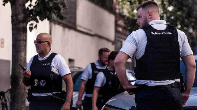 Major Drug Bust in Brussels: 13 Charged, 15 Establishments Closed in Matonge Crackdown