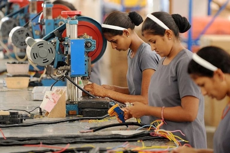 India Boosts Exports Amid US Tariffs: Expands Global Trade Ties and Domestic Manufacturing
