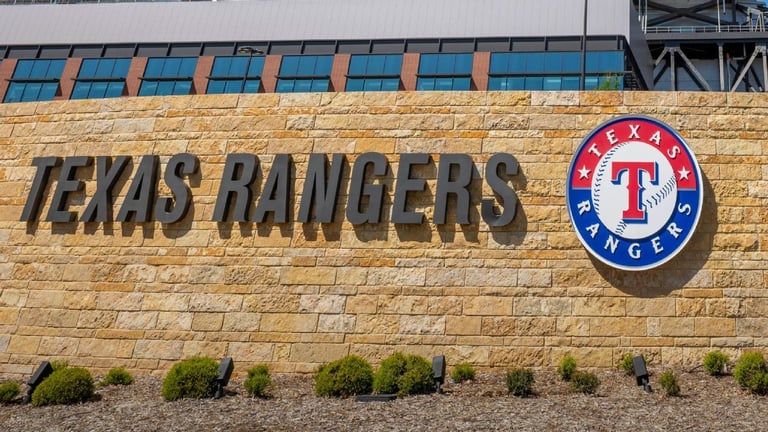 Texas Rangers Sign South Korean Two-Way Star Seong-Jun Kim for $1.2 Million