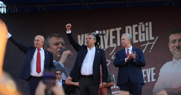 Mass Protests Erupt in Turkey as Opposition Leader Condemns 'Judicial Coup' Against CHP