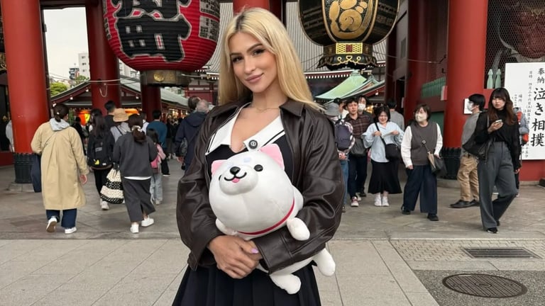 Twitch Streamer Fandy Live-Streams Birth to 30,000 Viewers, Sparks Privacy Debate