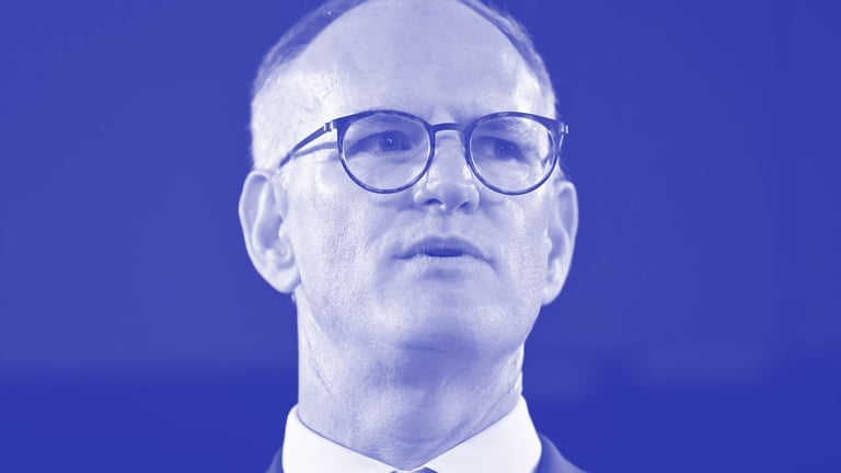 News Corp Chief Urges Australia to Reject Copyright Changes Favoring Tech Giants, Protect Local Media