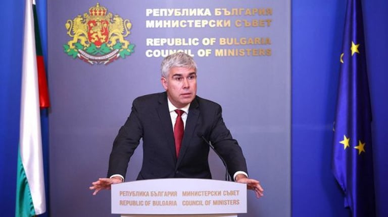 Bulgaria Warns of Russian Gas Transit Suspension Amid US Sanctions on Gazprombank
