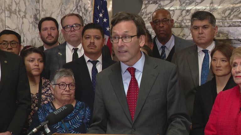 Washington Governor Stands Firm Against Federal Threats Over Sanctuary Policies