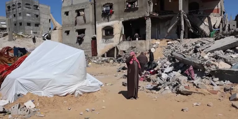 Israel Halts Gaza Aid to Pressure Hamas; Arab Summit Launches Reconstruction Plan Amidst Tensions