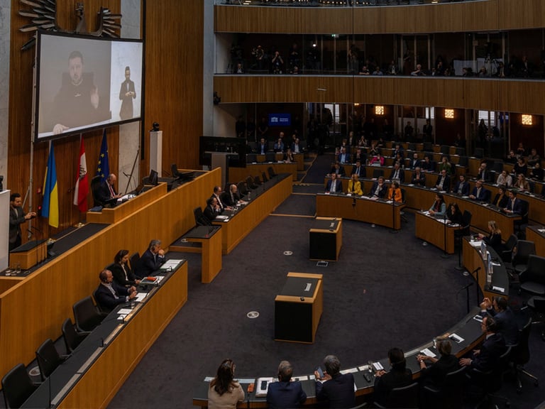 Austria Approves Law to Monitor Encrypted Messaging for Security, Sparking Privacy Concerns