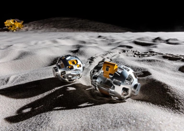 Palm-Sized SORA-Q Rover Revolutionizes Lunar Exploration with Autonomous Navigation and Morphing Design