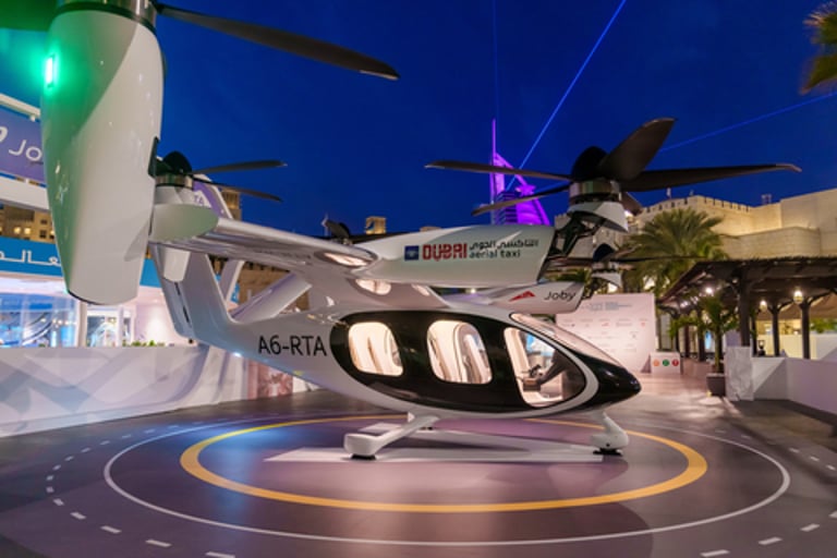 Dubai Set to Pioneer Electric Air Taxi Service by 2026 with New Partnership