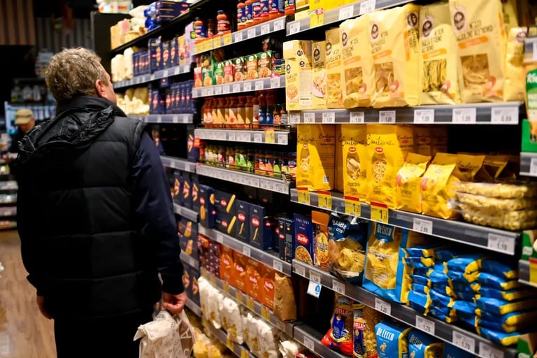 US Slaps Heavy Tariffs on Italian Pasta Imports Amid Dumping Allegations, Stirring Trade Tensions