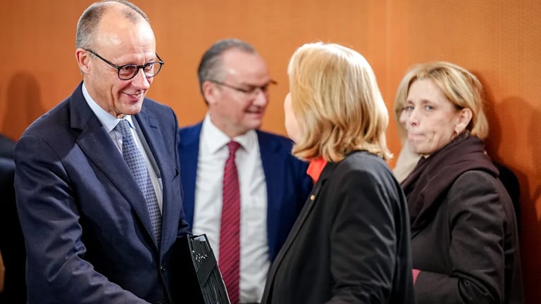 Germany's Welfare Reform Sparks Debate: Stricter Sanctions, Job Focus, and Constitutional Concerns