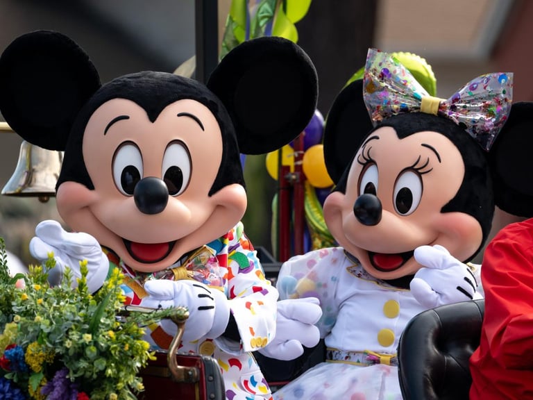 Central Florida Backs $17B Disney Deal for New Theme Park, Local Economic Boost