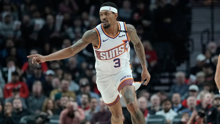 Bradley Beal Rejoins Suns Starting Lineup Amid Struggles; Tyus Jones Benched