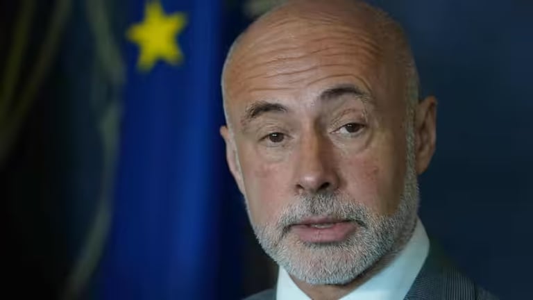 Australia-EU Free Trade Talks Resume Amid Shifting Global Dynamics and Product Naming Disputes