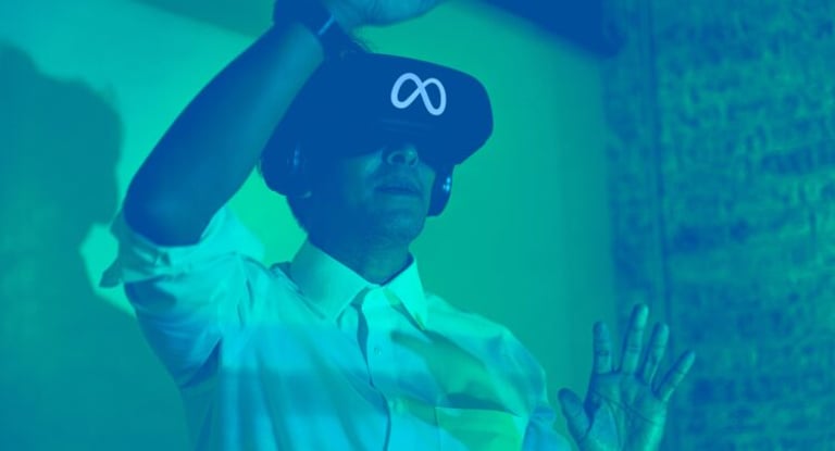 Meta's $100 Billion VR/AR Investment Aims to Revolutionize Smart Glasses by 2025