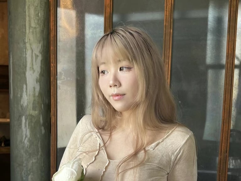 27-Year-Old Woman Stabbed in London Townhouse, Police Under Scrutiny