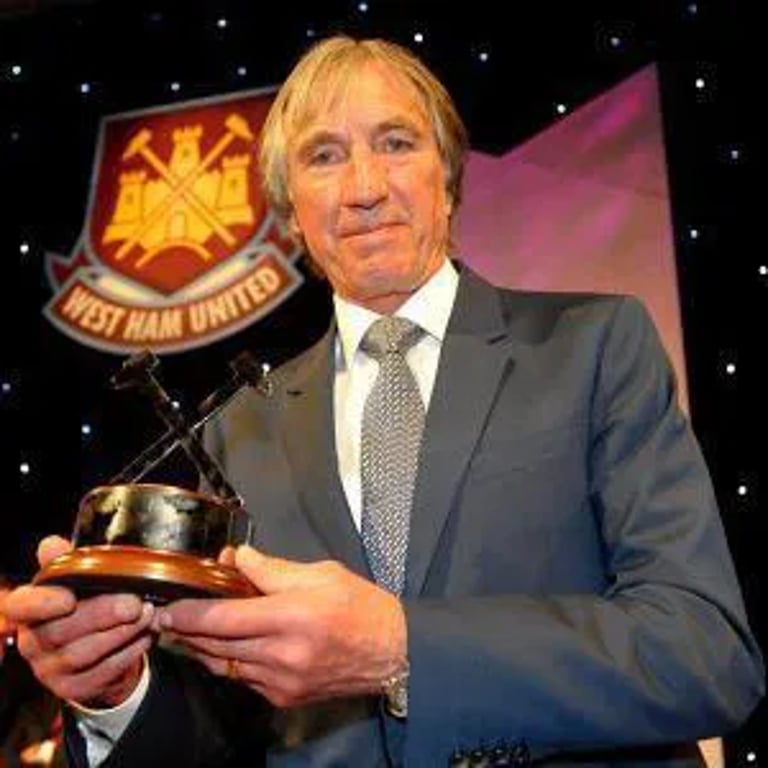 West Ham Mourns Icon Billy Bonds: Tributes Pour In for Legendary Captain and Manager