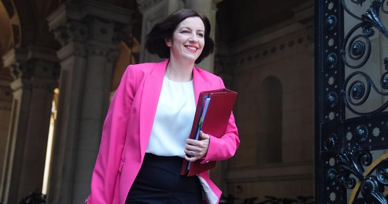 UK to Host Global Summit for AI Guidelines in Education, Pledges £1.1M for Tech Pilot Program