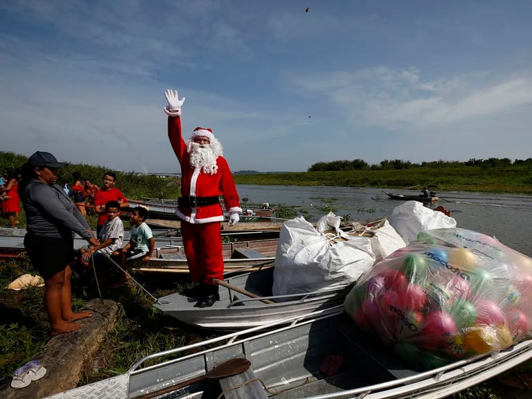 Santa Brings Holiday Joy to Amazon Rainforest Amid Climate Challenges