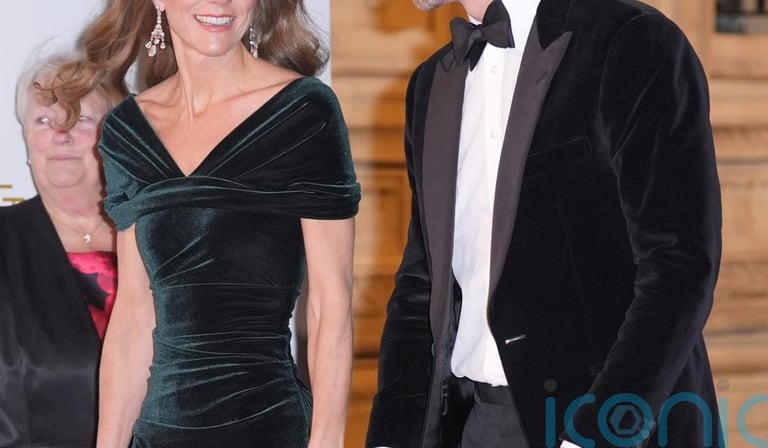 Princess Kate Stuns in Emerald Velvet at Royal Variety, Highlights New Mental Health Initiatives