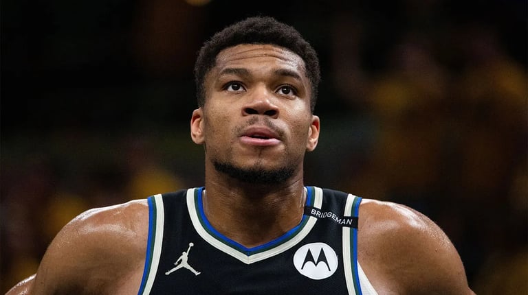 Giannis Antetokounmpo Commits to Bucks as Team Plans Championship Push