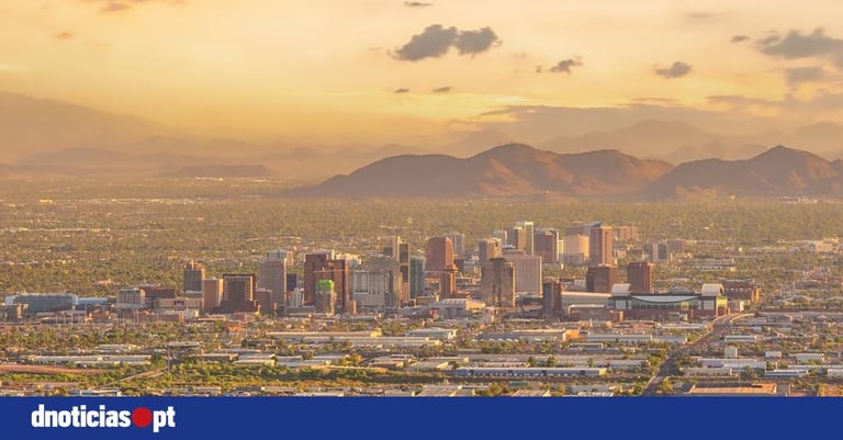 Phoenix Breaks Record with 100 Days Over 100°F: Extreme Heat Sparks Health Concerns and Climate Change Warnings