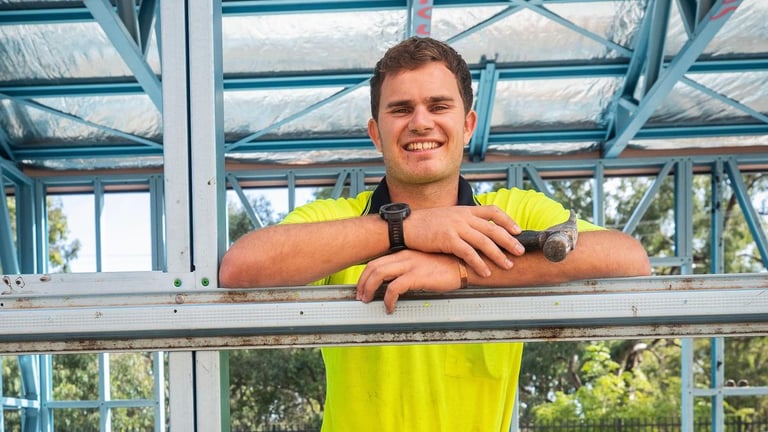 WA Lures Skilled Tradies with $10,000 Incentive to Boost Construction Workforce