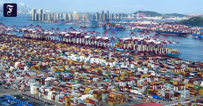 China's Exports Surge 8.7% in August, Defying Expectations Amid Domestic Economic Challenges