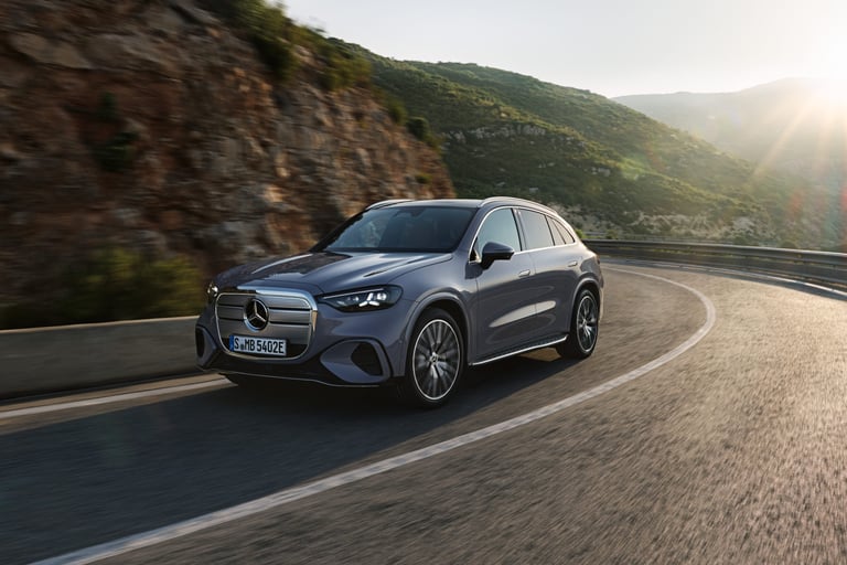 Mercedes-Benz Unveils Electric GLC SUV with Massive MBUX HYPERSCREEN and 800 km Range