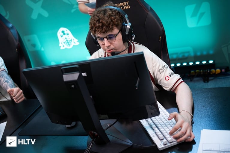 BIG Signs Belarusian AWPer gr1ks, Shifts to English for Strategic Overhaul