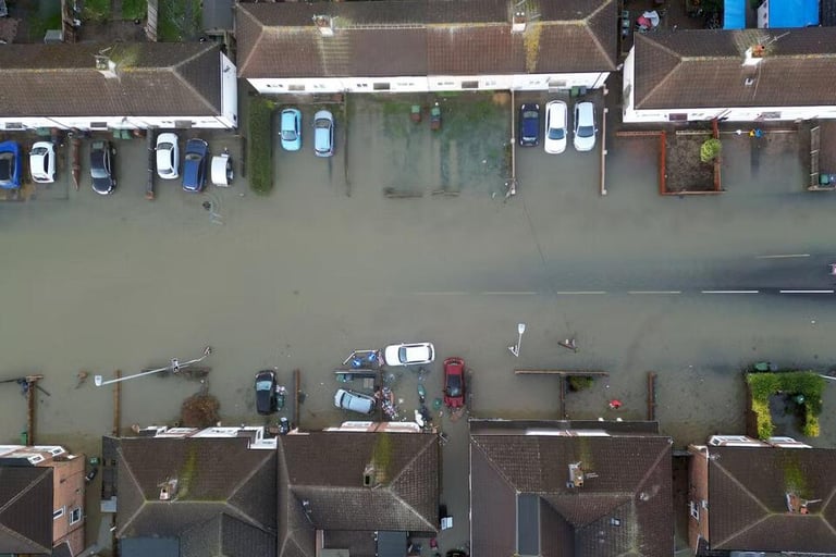 UK Unveils £10.5 Billion Flood Defence Overhaul, Prioritizing Deprived Communities and Natural Solutions