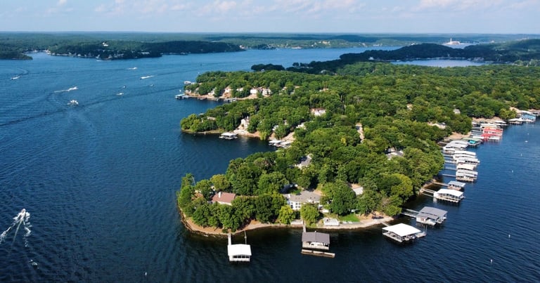 Deadly Brain-Eating Amoeba Strikes Missouri: Urgent Safety Warnings for Lake Swimmers