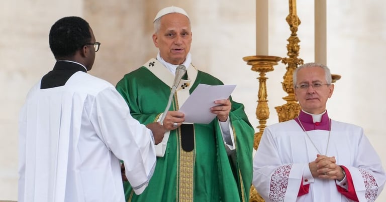 Pope Urges Peace, Criticizes AI and Military Spending in Rome University Address