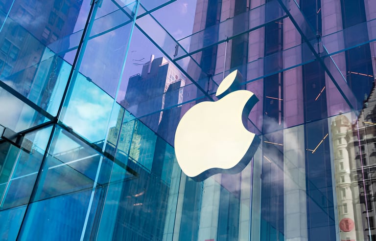 Apple Explores AI for Safari, Sparking Alphabet's $150B Market Value Drop