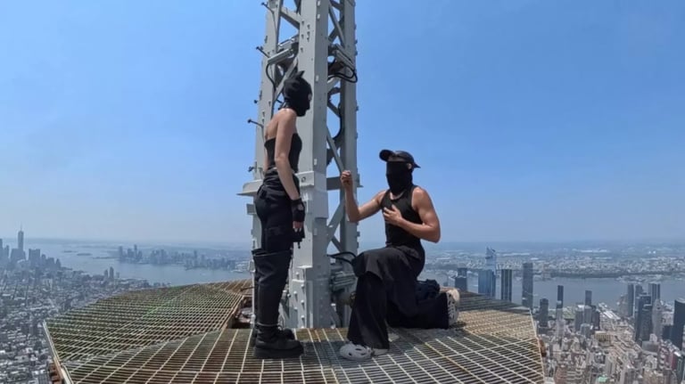 Empire State Stunt: Couple Arrested After Scaling Iconic Antenna for Love Protest